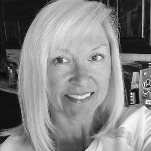 Meet your Posher, Jodi